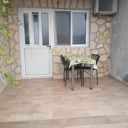 Apartments Piko2 Jelsa  Exterior photo