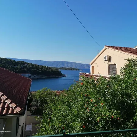 Apartments Piko2 Jelsa  Exterior photo